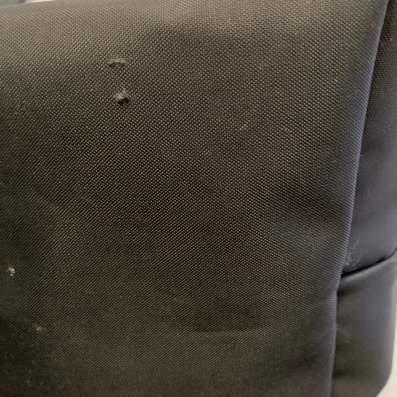 Longchamp Le Pliage Tote - Picture 10 of 14